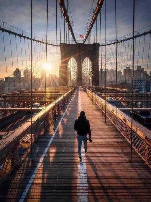 Modern Rental Brooklyn'S Hidden Gem Нью-Йорк Экстерьер фото