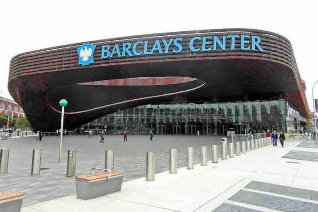 Modern Rental Brooklyn'S Hidden Gem Нью-Йорк Экстерьер фото